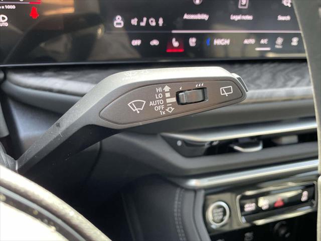 2025 Audi Q5 Prestige TFSI quattro S tronic