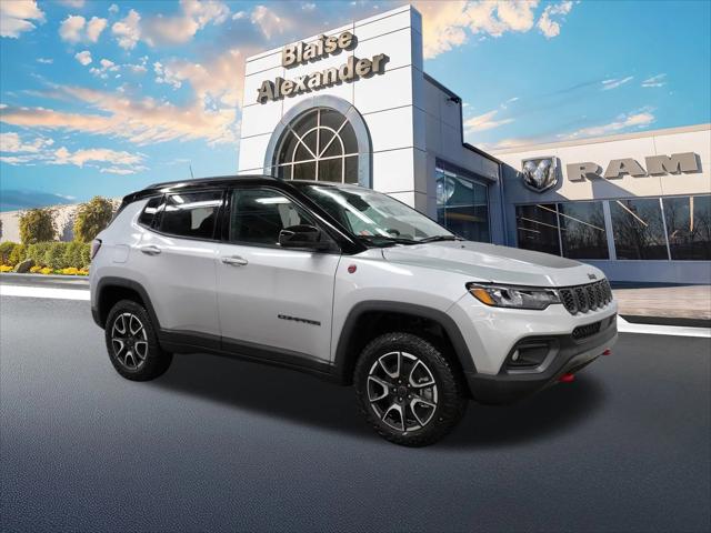 2026 Jeep Compass COMPASS TRAILHAWK 4X4
