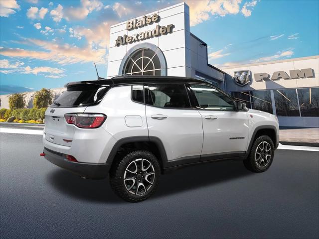 2026 Jeep Compass COMPASS TRAILHAWK 4X4