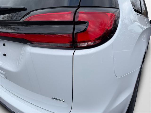 2026 Chrysler Pacifica Select AWD