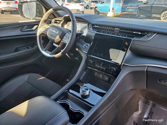 2025 Jeep Grand Cherokee GRAND CHEROKEE L ALTITUDE X 4X4 2025 Jeep Grand Cherokee GRAND CHEROKEE L ALTITUDE X 4X4