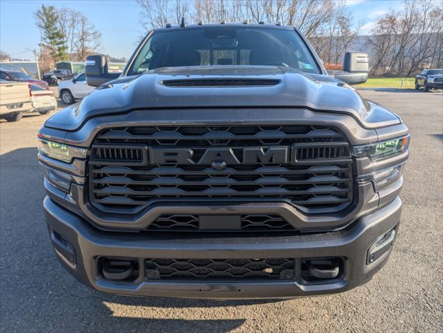 2026 RAM Ram 2500 RAM 2500 BLACK EXPRESS CREW CAB 4X4 64 BOX 2026 RAM Ram 2500 RAM 2500 BLACK EXPRESS CREW CAB 4X4 64 BOX