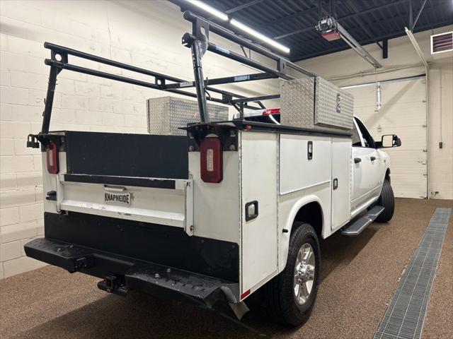 2022 RAM 3500 Tradesman Crew Cab 4x4 8 Box