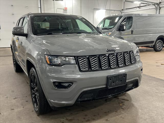 2019 Jeep Grand Cherokee Altitude 4x4 2019 Jeep Grand Cherokee Altitude 4x4