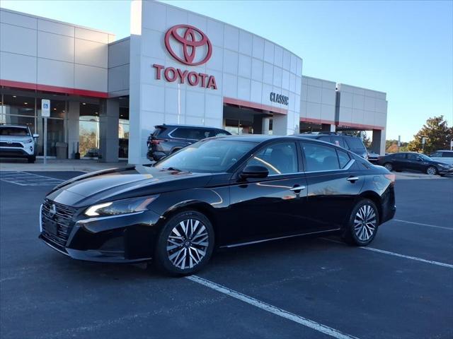 2023 Nissan Altima SV FWD