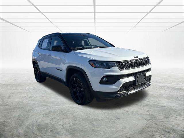 2023 Jeep Compass Altitude 4x4 2023 Jeep Compass Altitude 4x4