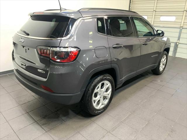 2024 Jeep Compass Latitude 4x4 2024 Jeep Compass Latitude 4x4