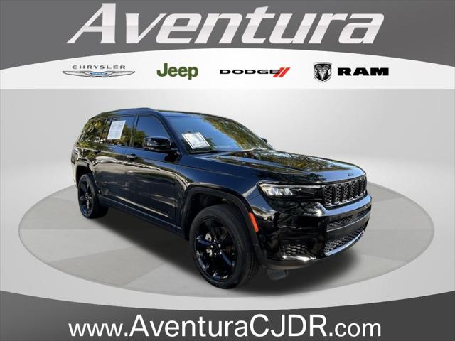2023 Jeep Grand Cherokee L Altitude 4x4 2023 Jeep Grand Cherokee L Altitude 4x4