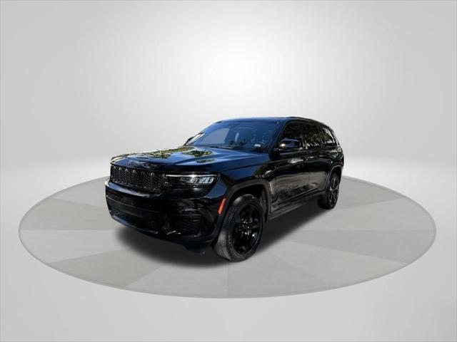 2023 Jeep Grand Cherokee L Altitude 4x4 2023 Jeep Grand Cherokee L Altitude 4x4