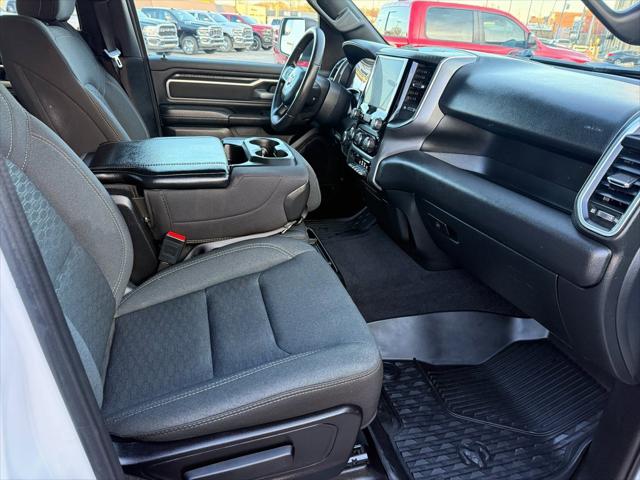 2025 RAM 1500 Big Horn Crew Cab 4x4 57 Box 2025 RAM 1500 Big Horn Crew Cab 4x4 57 Box