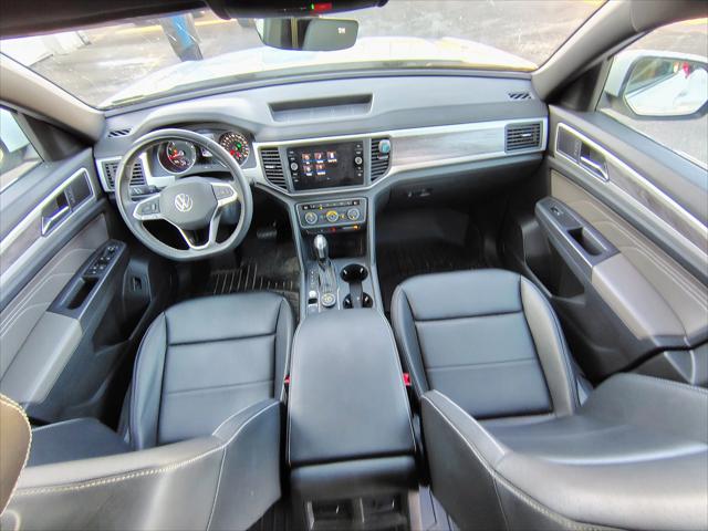 2021 Volkswagen Atlas Cross Sport 3.6L V6 SE w/Technology 2021 Volkswagen Atlas Cross Sport 3.6L V6 SE w/Technology