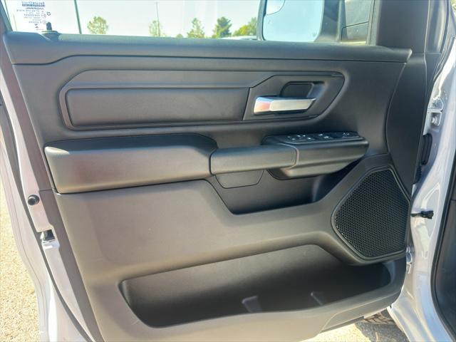 2025 RAM Ram 1500 RAM 1500 WARLOCK CREW CAB 4X4 57 BOX 2025 RAM Ram 1500 RAM 1500 WARLOCK CREW CAB 4X4 57 BOX