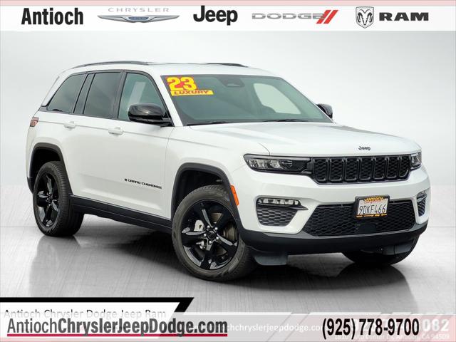 2023 Jeep Grand Cherokee Limited 4x4 2023 Jeep Grand Cherokee Limited 4x4