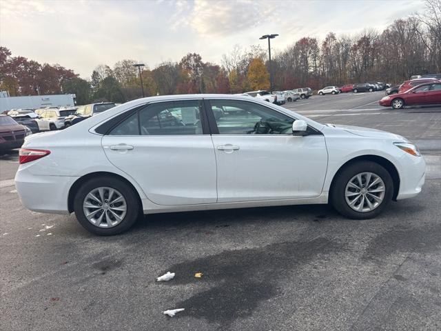 2017 Toyota Camry LE 2017 Toyota Camry LE