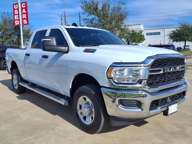 2024 RAM 2500 Tradesman Crew Cab 4x4 64 Box