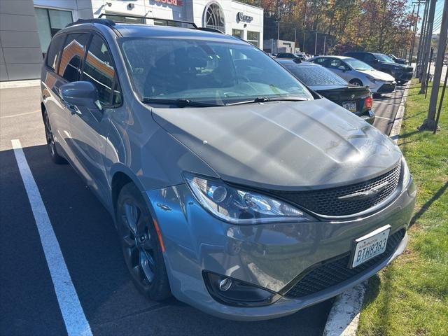 2020 Chrysler Pacifica Touring L 2020 Chrysler Pacifica Touring L