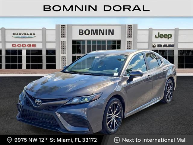 2024 Toyota Camry SE