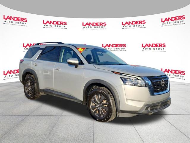 2022 Nissan Pathfinder SV 2WD