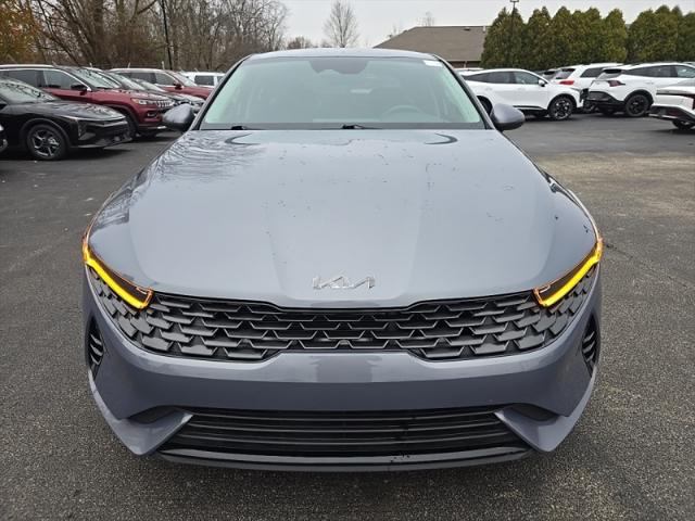 2023 Kia K5 LXS 2023 Kia K5 LXS