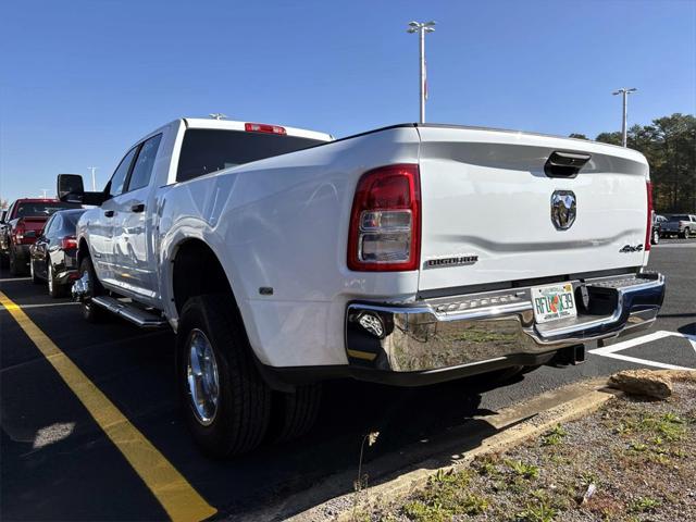 2024 RAM 3500 Big Horn Crew Cab 4x4 8 Box 2024 RAM 3500 Big Horn Crew Cab 4x4 8 Box