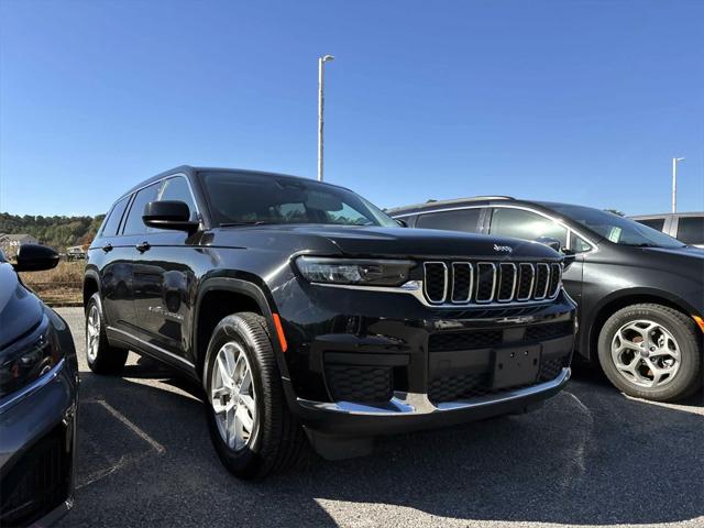 2023 Jeep Grand Cherokee L Laredo 4x2 2023 Jeep Grand Cherokee L Laredo 4x2