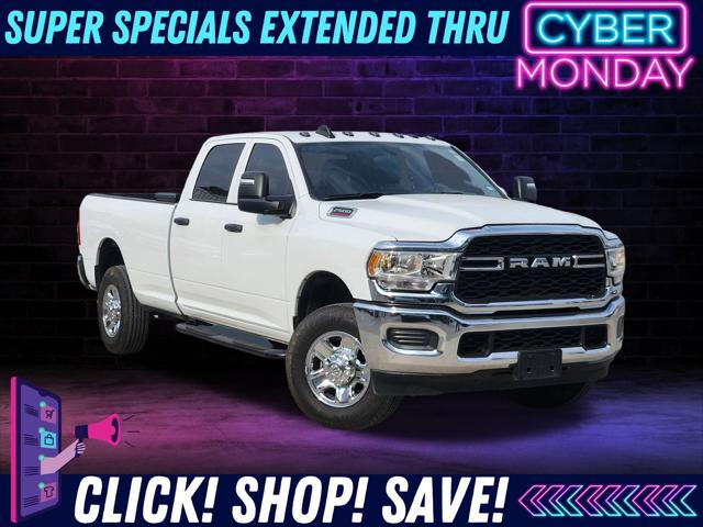 2024 RAM 2500 Tradesman Crew Cab 4x4 8 Box