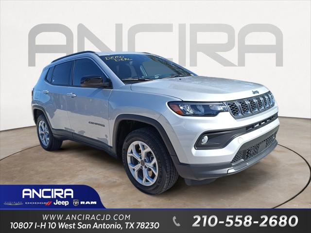 2025 Jeep Compass COMPASS LATITUDE 4X4