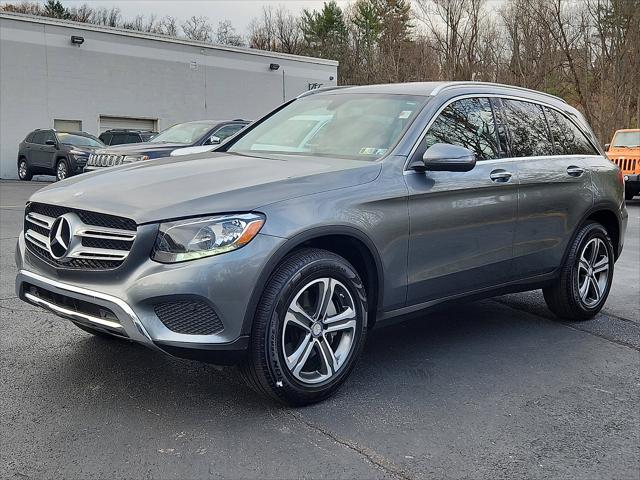 2016 Mercedes-Benz GLC 300 4MATIC 2016 Mercedes-Benz GLC 300 4MATIC