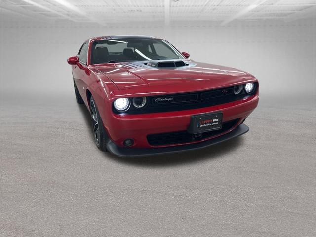 2017 Dodge Challenger 392 Hemi Scat Pack Shaker 2017 Dodge Challenger 392 Hemi Scat Pack Shaker