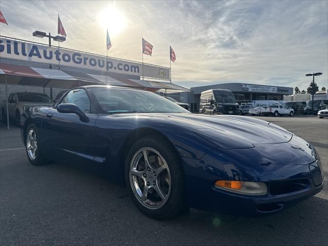 2004 Chevrolet Corvette Base 2004 Chevrolet Corvette Base