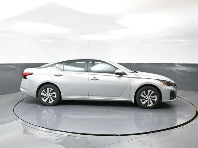 2023 Nissan Altima S FWD 2023 Nissan Altima S FWD