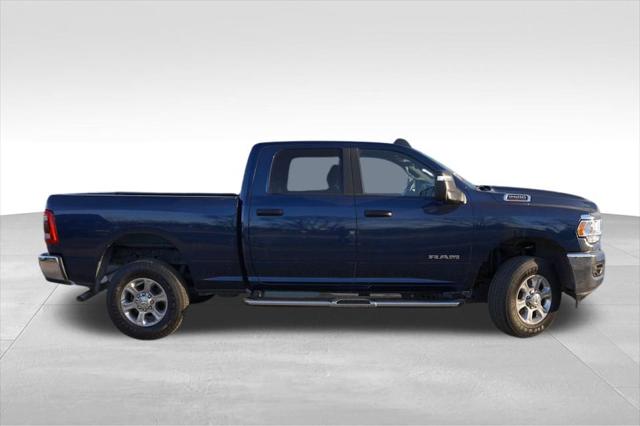 2024 RAM 2500 Big Horn Crew Cab 4x4 64 Box