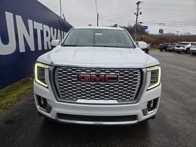 2022 GMC Yukon XL 4WD Denali