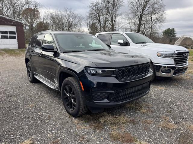 2024 Jeep Grand Cherokee Altitude 4x4 2024 Jeep Grand Cherokee Altitude 4x4