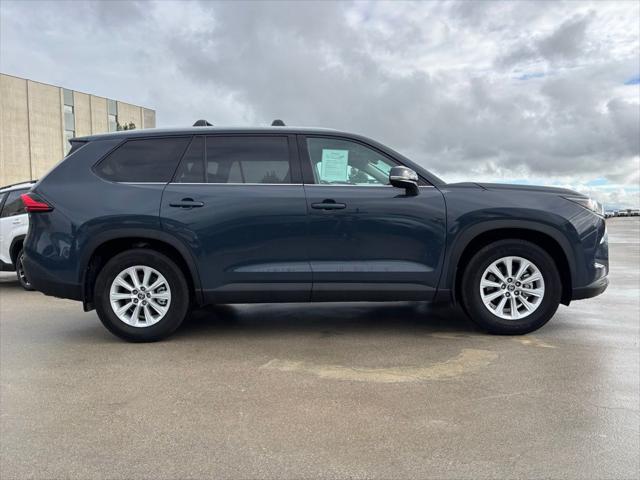 2024 Toyota Grand Highlander XLE 2024 Toyota Grand Highlander XLE