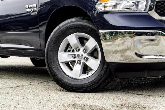 2022 RAM 1500 Classic SLT Crew Cab 4x2 57 Box 2022 RAM 1500 Classic SLT Crew Cab 4x2 57 Box