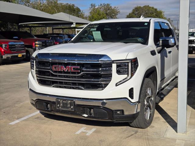 2022 GMC Sierra 1500 2WD Crew Cab Short Box SLT 2022 GMC Sierra 1500 2WD Crew Cab Short Box SLT