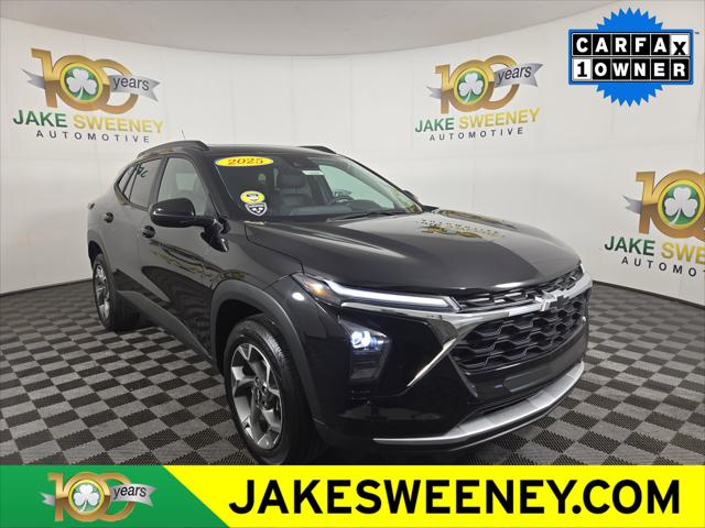 2025 Chevrolet Trax FWD LT