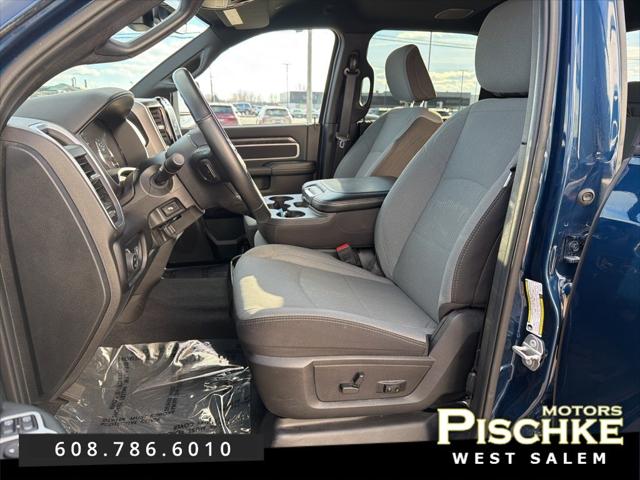 2024 RAM 2500 Big Horn Crew Cab 4x4 64 Box 2024 RAM 2500 Big Horn Crew Cab 4x4 64 Box