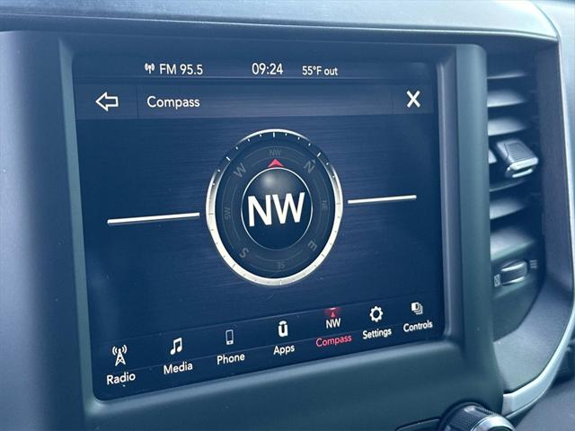 2020 RAM 1500 Big Horn Crew Cab 4x4 57 Box 2020 RAM 1500 Big Horn Crew Cab 4x4 57 Box