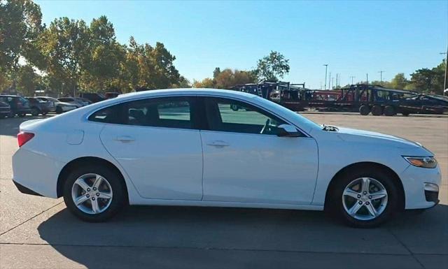 2020 Chevrolet Malibu FWD 1FL 2020 Chevrolet Malibu FWD 1FL