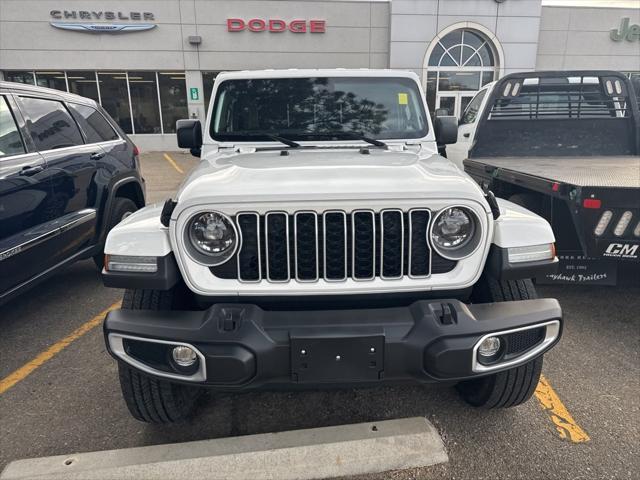 2024 Jeep Wrangler 4-Door Sahara 4x4 2024 Jeep Wrangler 4-Door Sahara 4x4