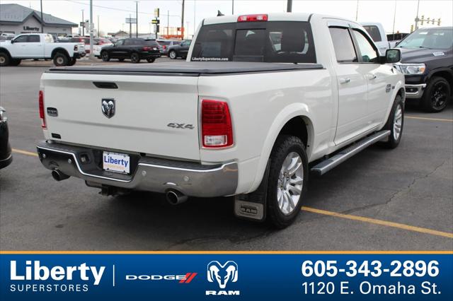 2017 RAM 1500 Longhorn Crew Cab 4x4 64 Box 2017 RAM 1500 Longhorn Crew Cab 4x4 64 Box