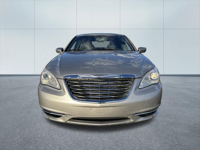 2013 Chrysler 200 Touring 2013 Chrysler 200 Touring