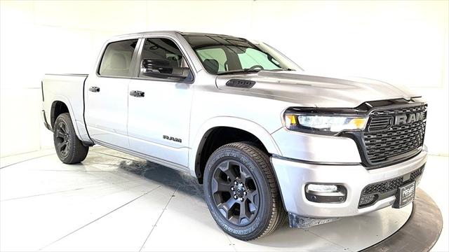 2025 RAM 1500 Lone Star Crew Cab 4x4 57 Box