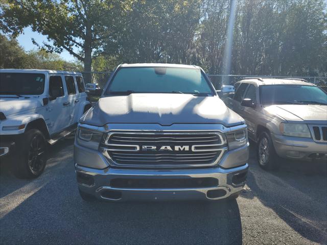 2019 RAM 1500 Laramie Crew Cab 4x4 57 Box 2019 RAM 1500 Laramie Crew Cab 4x4 57 Box