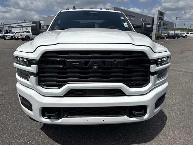 2026 RAM 3500 RAM 3500 BIG HORN CREW CAB 4X4 8 BOX 2026 RAM 3500 RAM 3500 BIG HORN CREW CAB 4X4 8 BOX