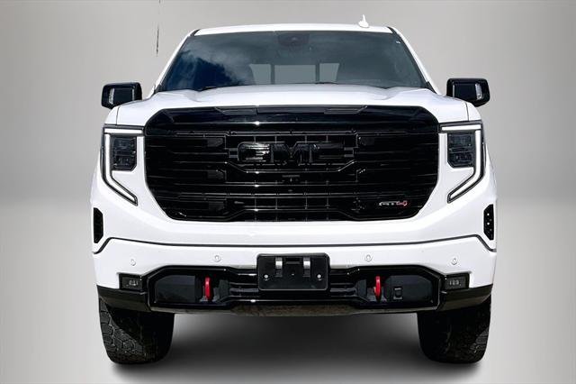 2023 GMC Sierra 1500 4WD Crew Cab Short Box AT4 2023 GMC Sierra 1500 4WD Crew Cab Short Box AT4