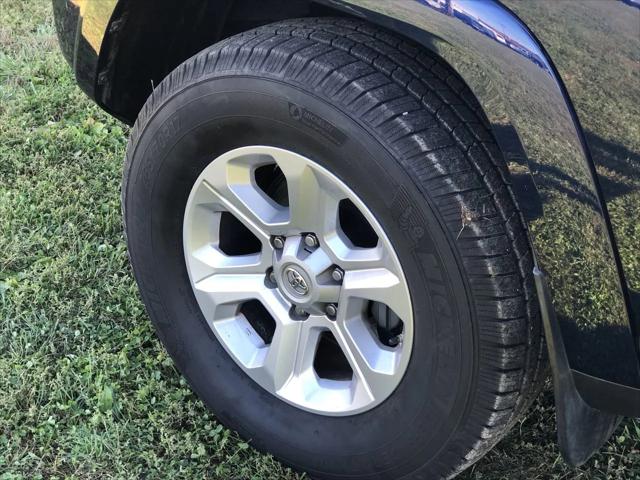 2018 Toyota 4Runner SR5 2018 Toyota 4Runner SR5