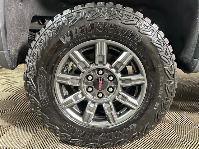 2025 GMC Sierra 1500 4WD Crew Cab Short Box AT4X